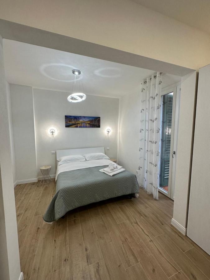 Sofia Florence Apartment Buitenkant foto